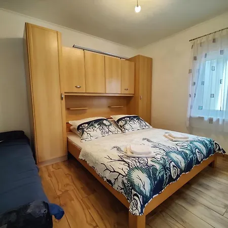 Fida 아파트 비르