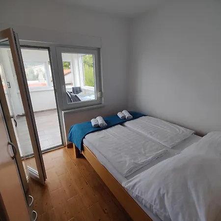 Apartament Fida Vir