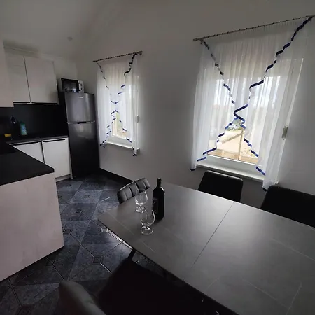 Fida Appartement Vir