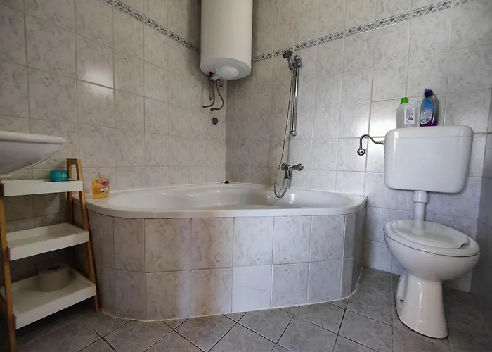 Apartament Fida *
